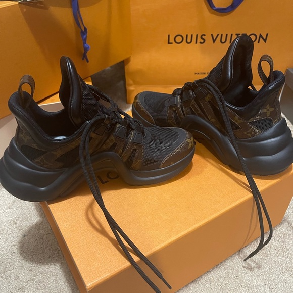 Louis Vuitton Archlight Monogram Black - Picture 5 of 7